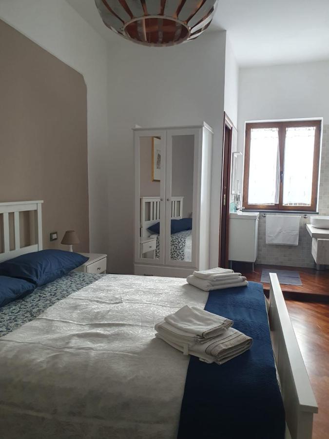 Ospitalita Il Noce Bed & Breakfast Brusciano Exterior photo